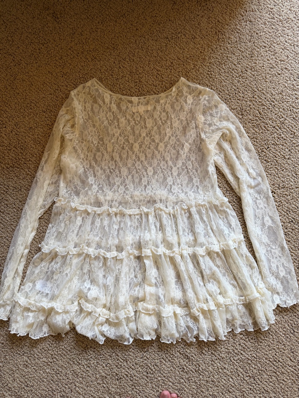 Aritzia Ivory Lace Ruffle Peplum Blouse